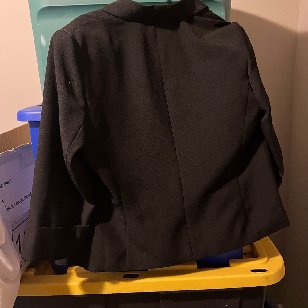 black blazer:)